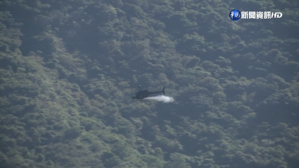 陸軍航特部空武操演 保力山基地砲聲隆隆