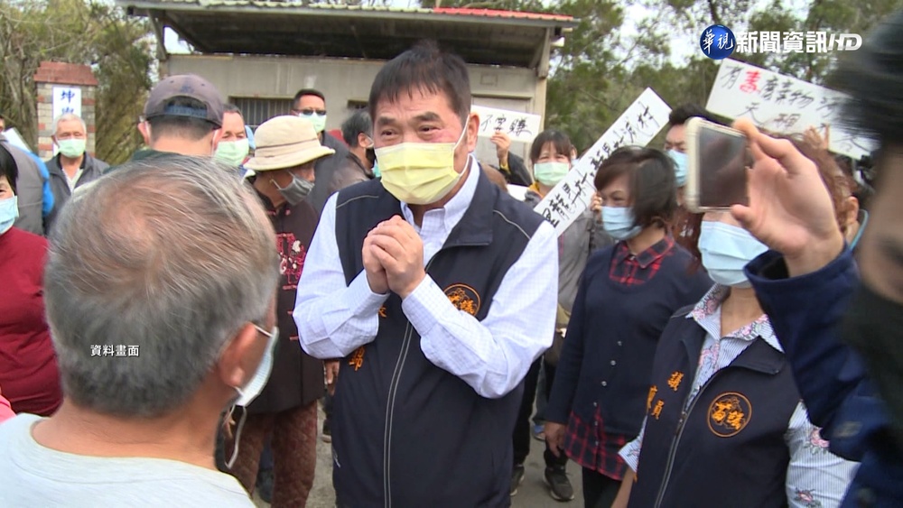 砂石爭議未了! 柯文哲爆鍾東錦曾任"坤輿董事"