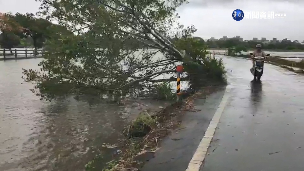 台9線.台9丁線土石崩塌 蘇花改管制只出不進