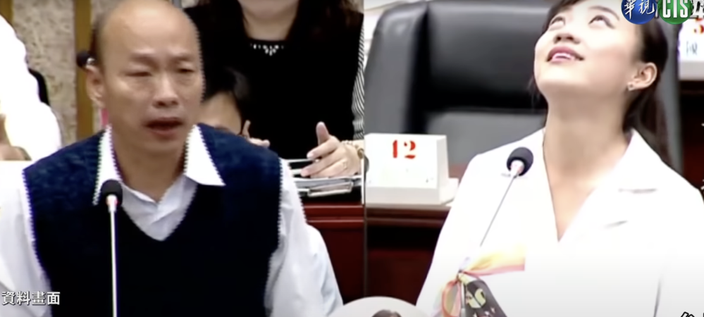 黃捷因質詢韓國瑜時翻白眼暴紅