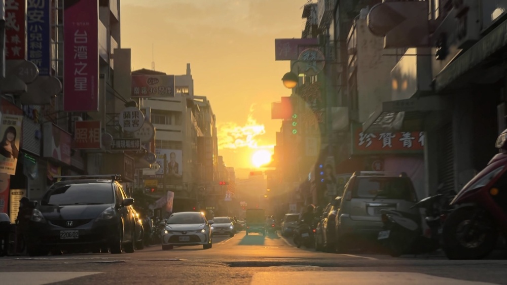 南投市絕美懸日再現 公所封路兩天"追日"