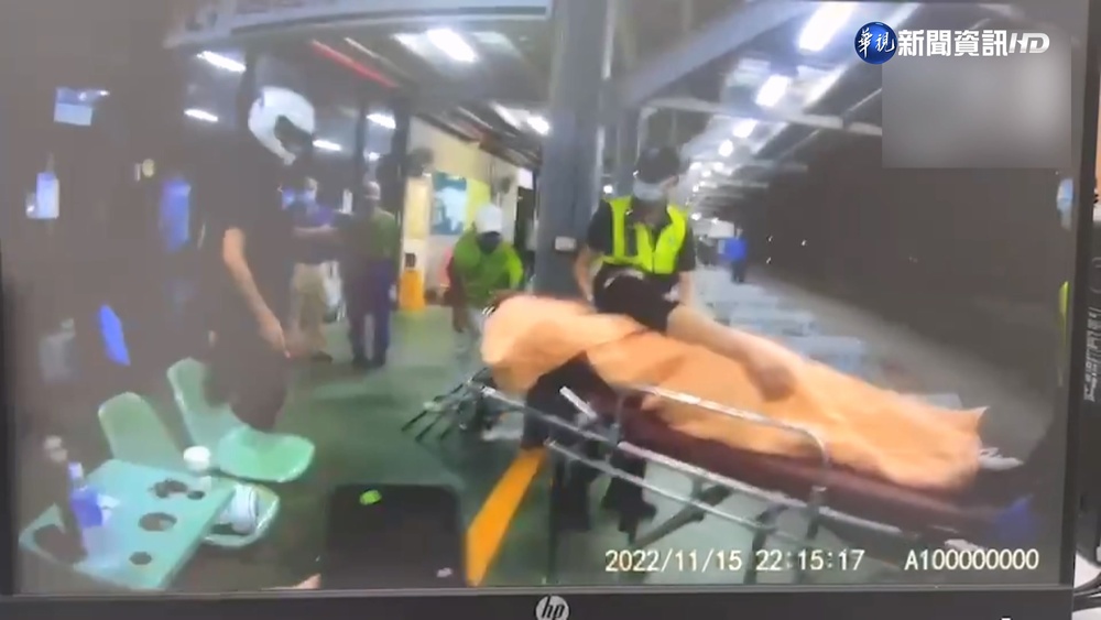 看一眼惹殺機! 男遭2嫌持刀刺傷臀部