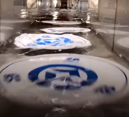 盤子都去哪？藏壽司分享「盤子的旅程」畫面超療癒