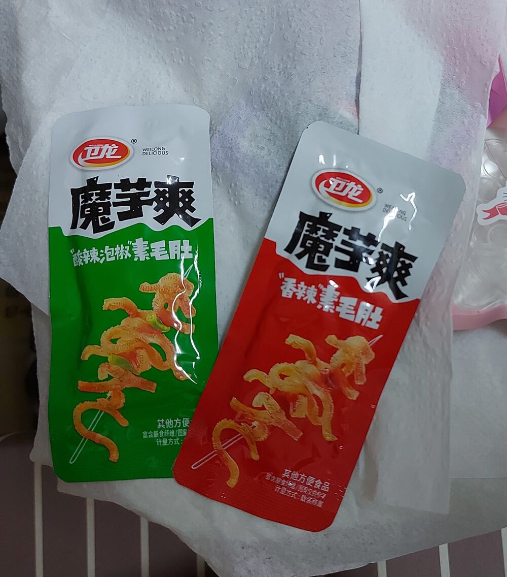 買中國人氣零食吃一口被「辣到哭」！ 網友貼心提醒： 吃完小心洗腎