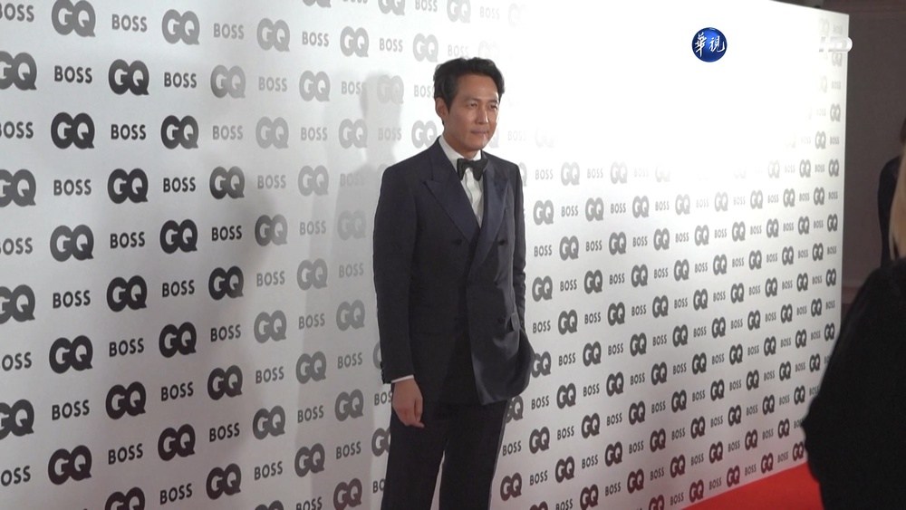 獲選GQ"風雲人物" 李政宰風靡英倫派對