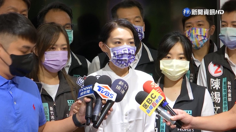 扯政治生涯因"死亡之握" 高虹安致歉馬英九