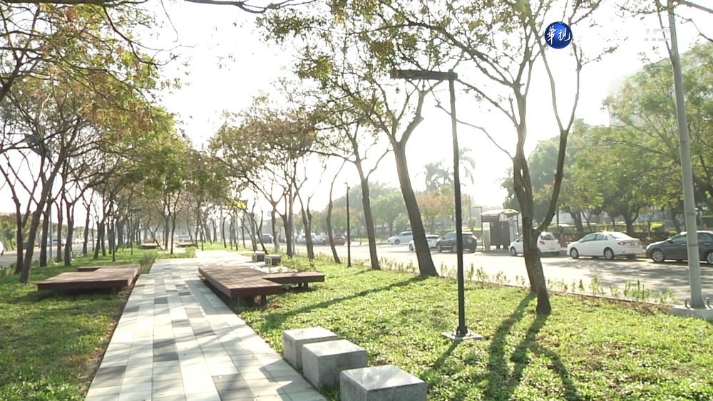 雲高鐵綠園道完工! 綠化+LED日夜都好逛