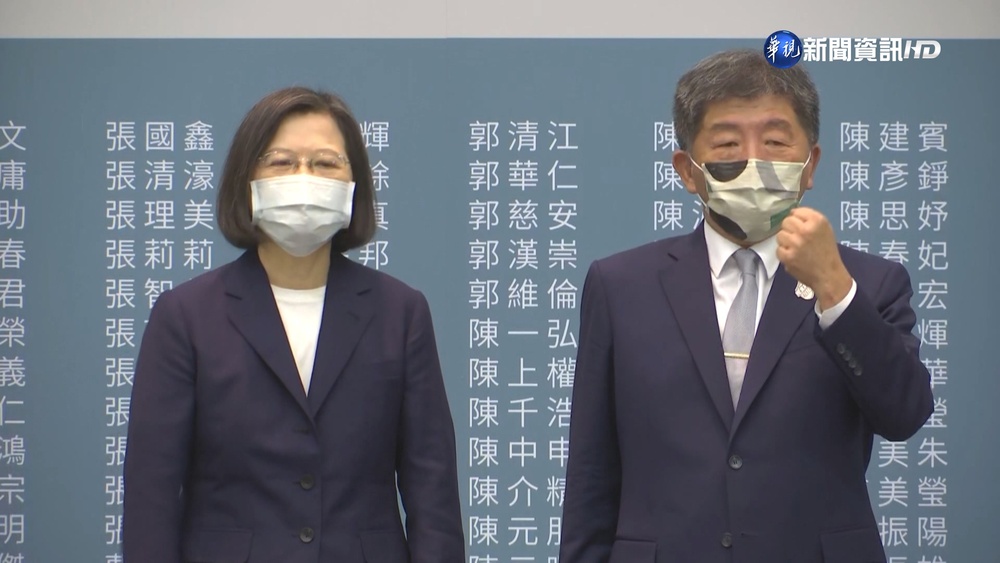 北市”陸戰”搶採買民眾 蔣.中攻傳統市場 珊東區拜票