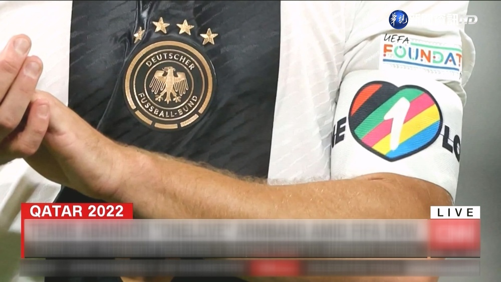 伊朗隊不唱國歌抗議 英格蘭單膝下跪挺多元