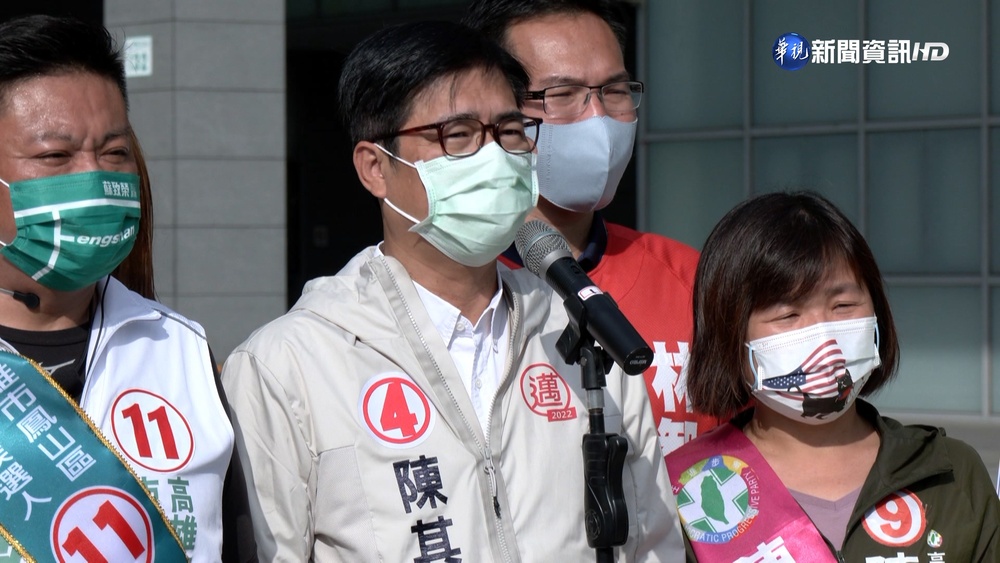 決戰港都! 邁柯把握最後機會 掃街逼選票