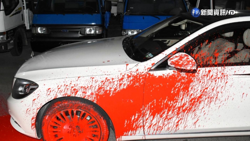 被誤認潑漆! 男子慘遭6人砍斷肌腱急救中