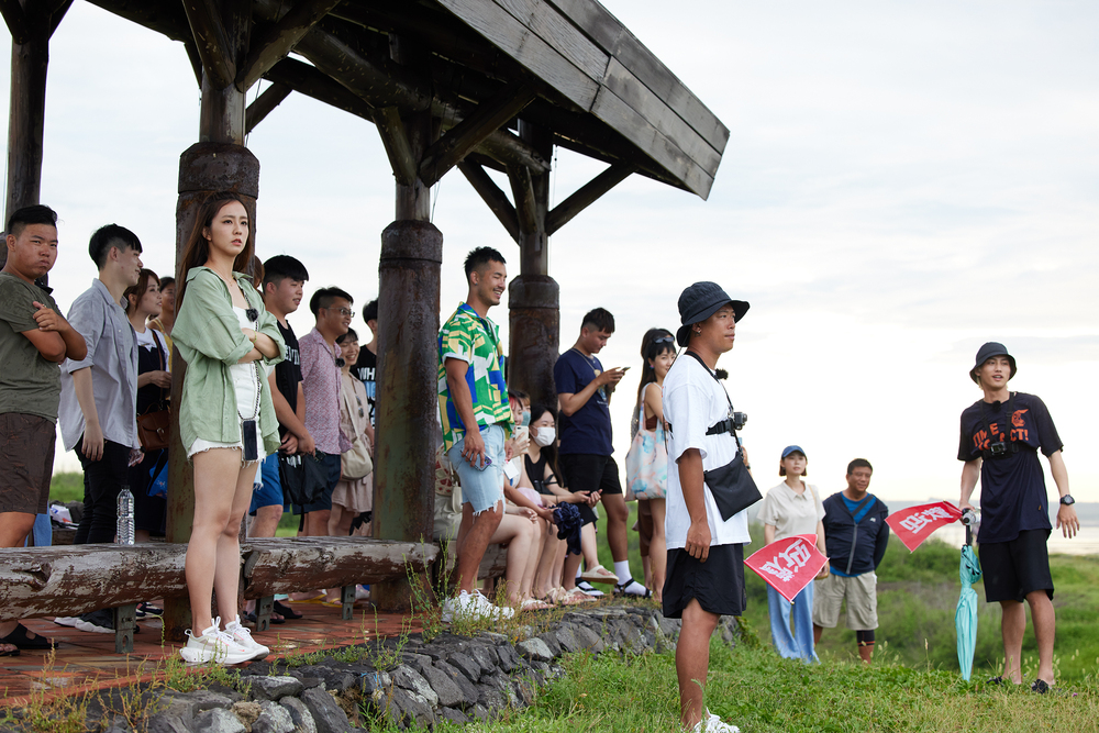 《歡迎光臨》女神周曉涵、華視體育主播林奕雯美麗現身! 林美秀對導演喊話「我的男神什麼時候會到」？