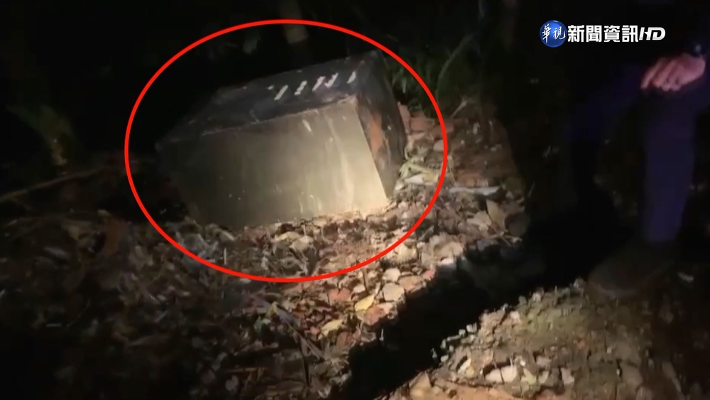 黑白雙煞闖宮廟行竊 神明說免驚:會抓到人