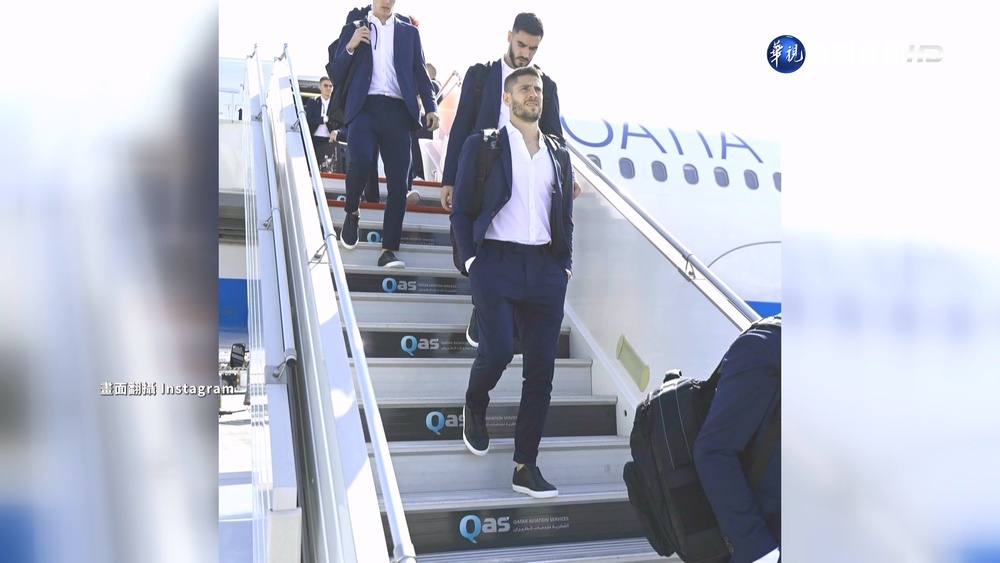 世足場外焦點! 克羅埃西亞全員西裝照帥翻