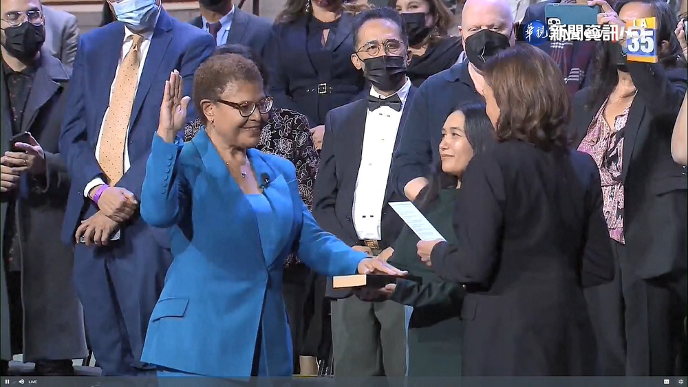 打敗億萬富翁對手! 洛城選出首位女市長