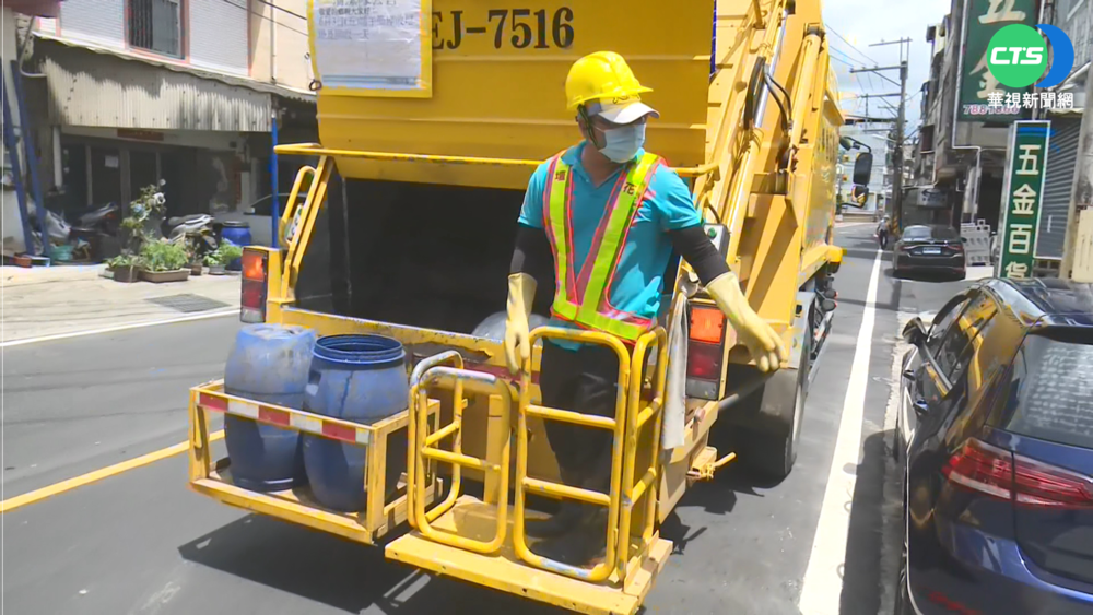 年終大掃除 北市即日起可預約收運大型廢棄物 初一至初三停收 初六起恢復收運