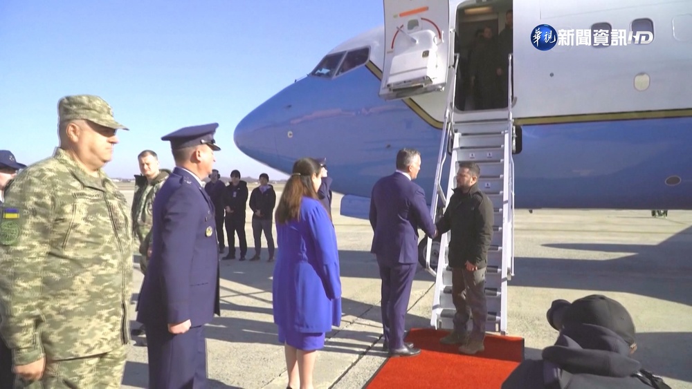 澤倫斯基搭美國專機抵華府 飛行路線曝光