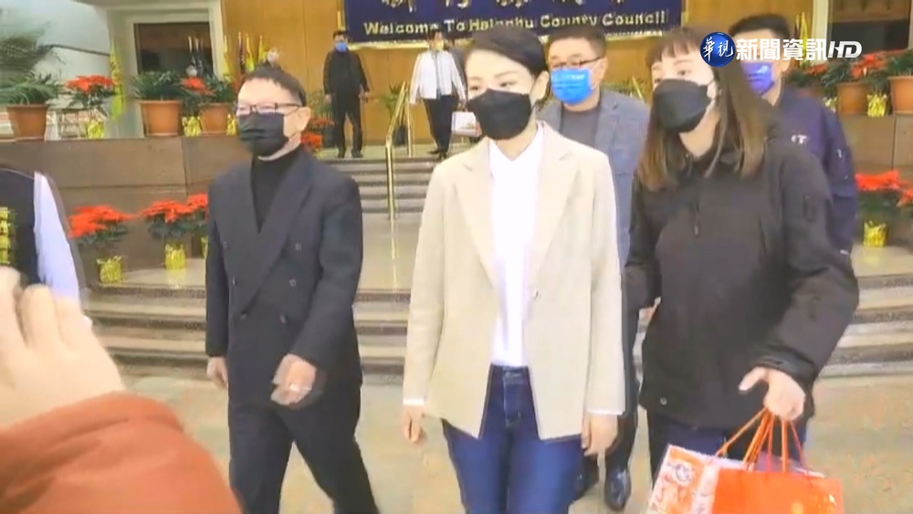 高虹安會楊文科找共識 藍白合浮檯面?