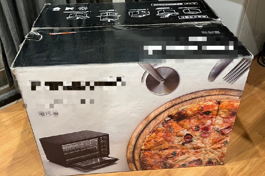 交換禮物抽大獎「烤箱」！他打開後卻笑不出來 網狂讚：超有誠意