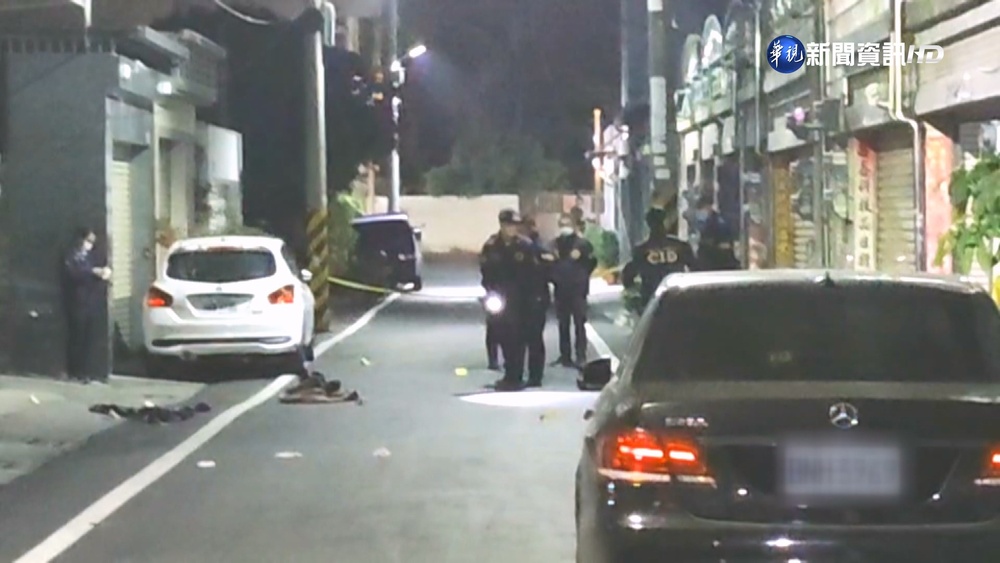 疑土地產權問題! 男砍人遭警開15槍制伏不治