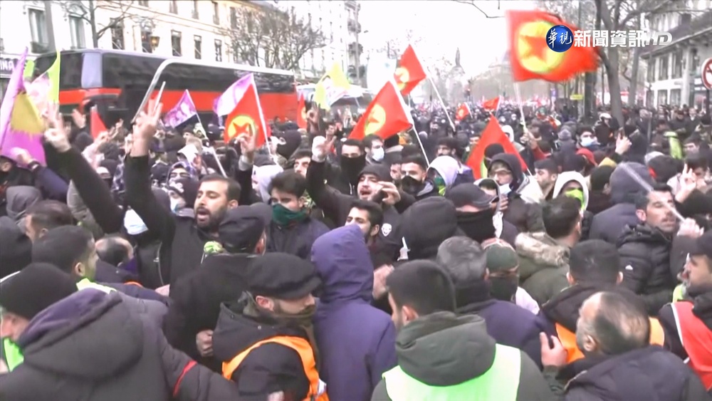 為3死槍案討公道 巴黎庫德示威者縱火暴動