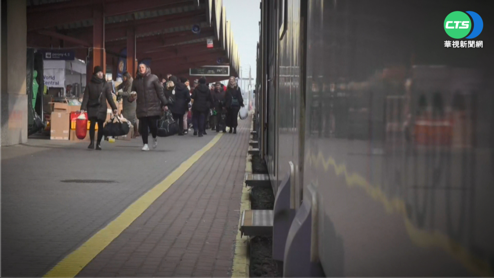 俄軍耶誕節再炸赫爾松！居民「被轟炸到絕望」 婦幼醫院也遭炮擊