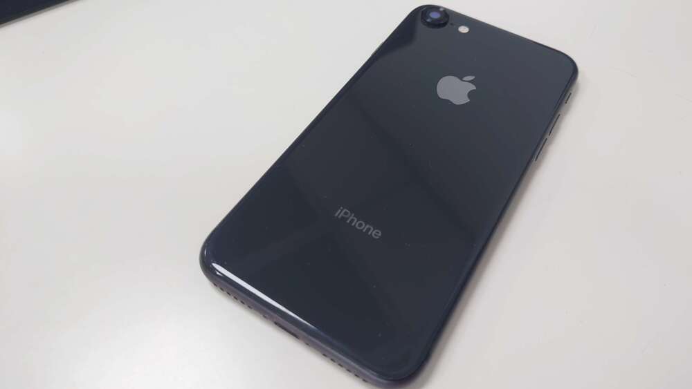 iPhone換電池調漲！3月起iPhone 14前所有機型 調漲800元