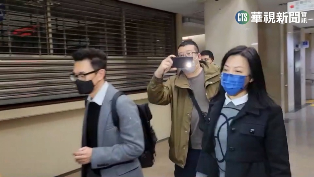 涉炒股牟利! 知名"購物站天后"80萬交保