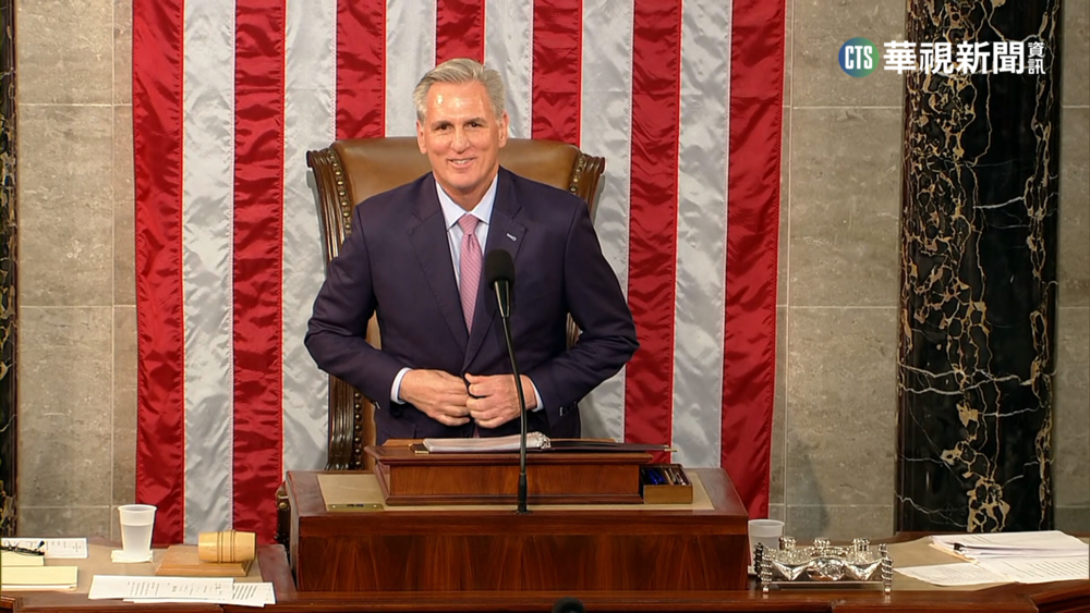 歷經4天15輪投票 麥卡錫當選美眾院議長