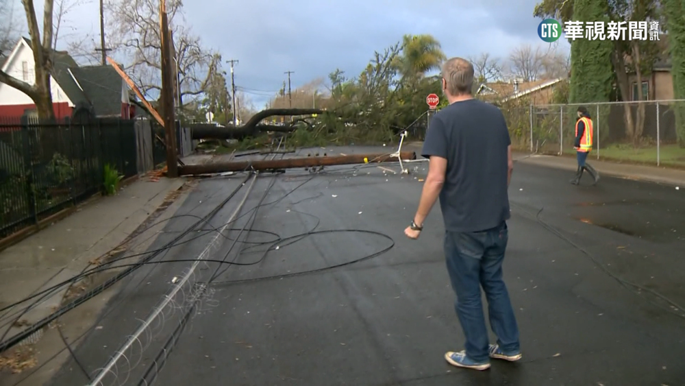 暴雨肆虐加州北部奪6命 50萬戶無電可用
