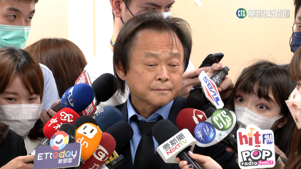 前一天批林智堅"草包" 王世堅承認引用錯誤數據