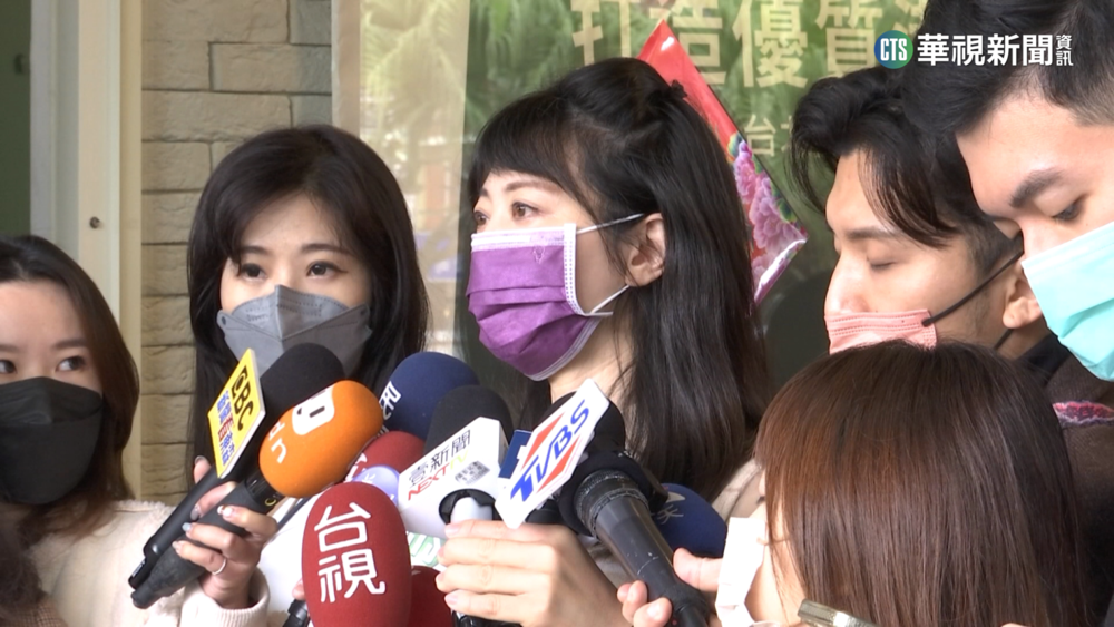 高嘉瑜"自願挨罵"? 黃暐瀚:內外夾攻沒退路