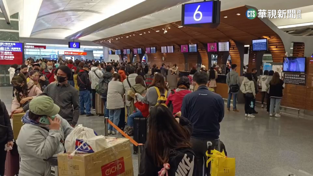 解封瘋出國 桃機16天創下96萬人次客運量