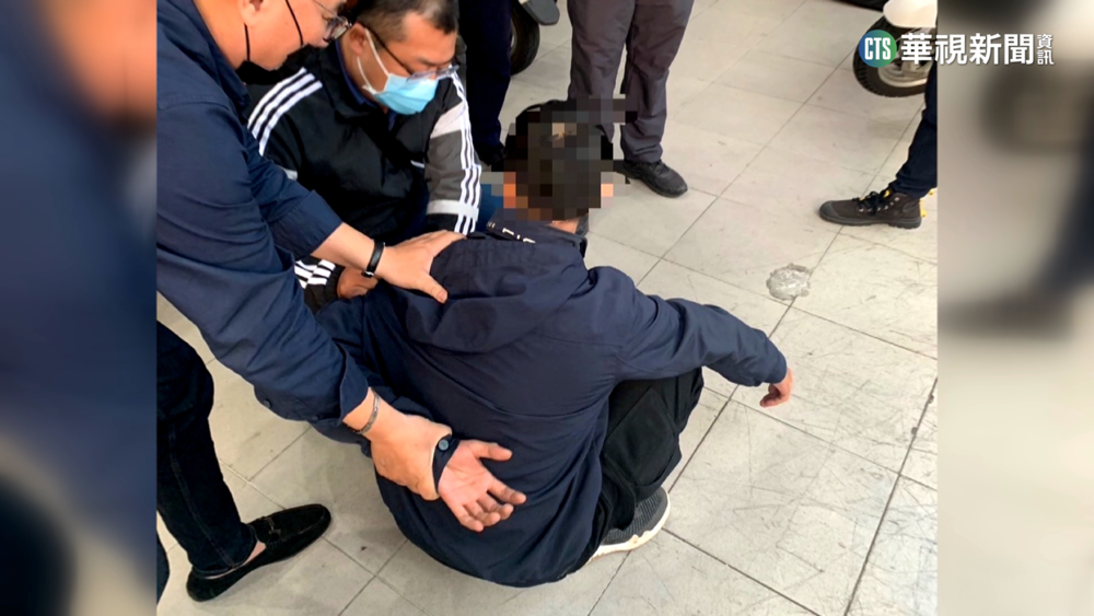 高雄小港超商搶案　48歲男行搶後飛奔「豪賭」