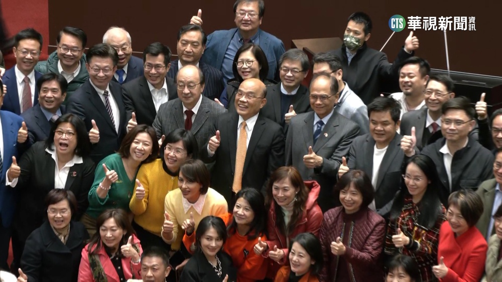 蘇貞昌2度擔任行政院長　創民選後任期最長紀錄