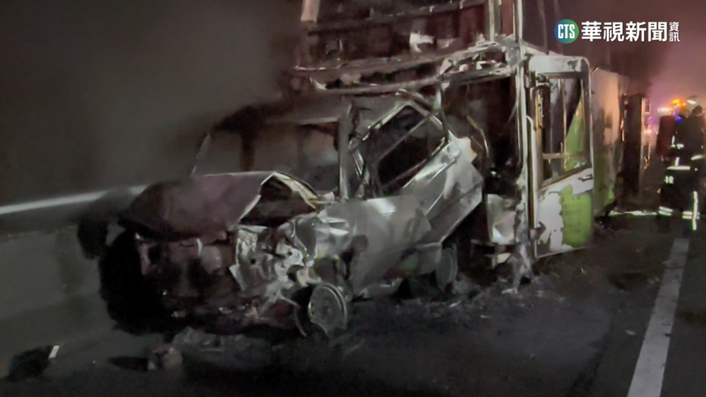 醉女釀禍！初一國道6連撞　火燒車2死9傷