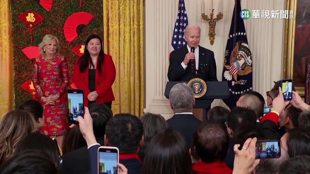 白宮首次慶祝農曆新年 並為槍擊案哀悼