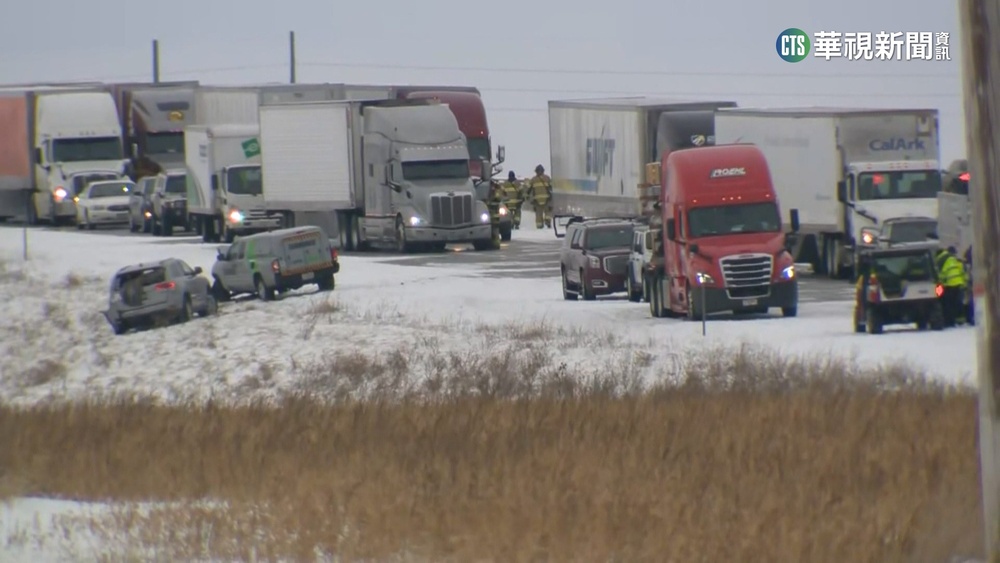 美國威斯康辛州85車連環撞　至少27人受傷