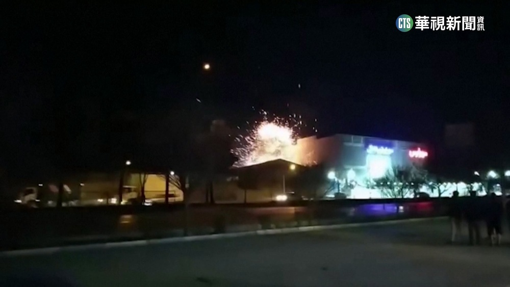 伊朗兵工廠遭3架無人機攻擊　僅屋頂受損