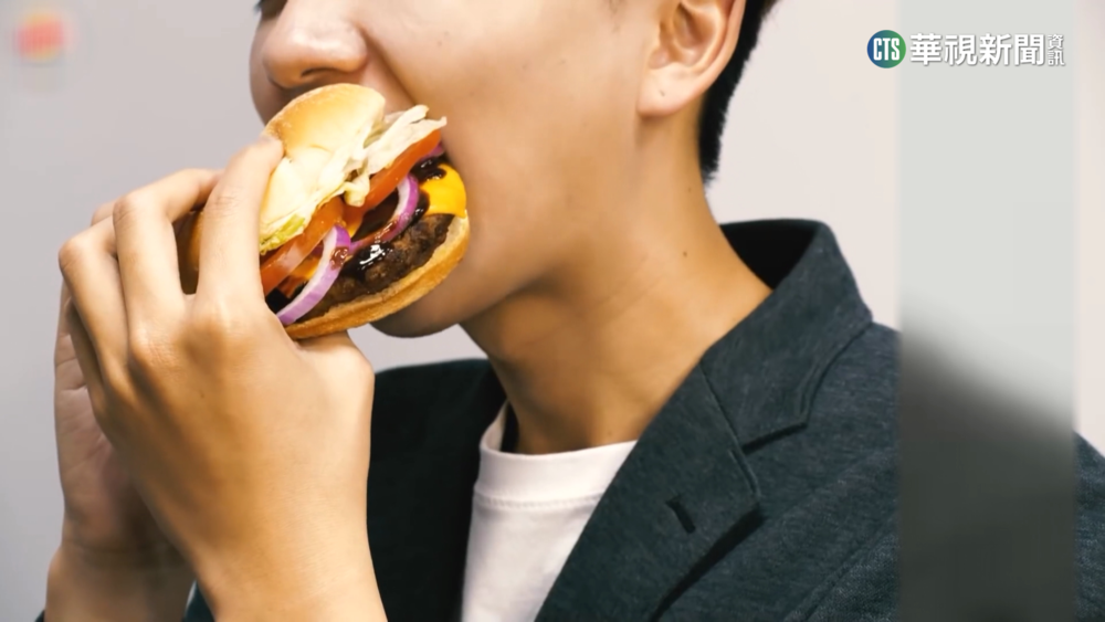 2/4周六補班日小確幸！　速食店.超商飲品祭優惠