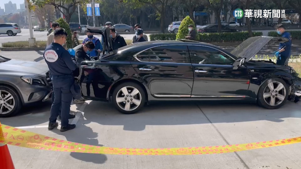 藏毒掛假車牌! 警開4槍"逃逸2男抓到了"