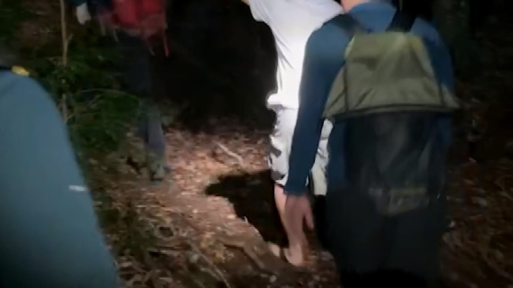 登山客玩命！　獨攀「谷關七雄」沒水沒糧穿夾腳拖