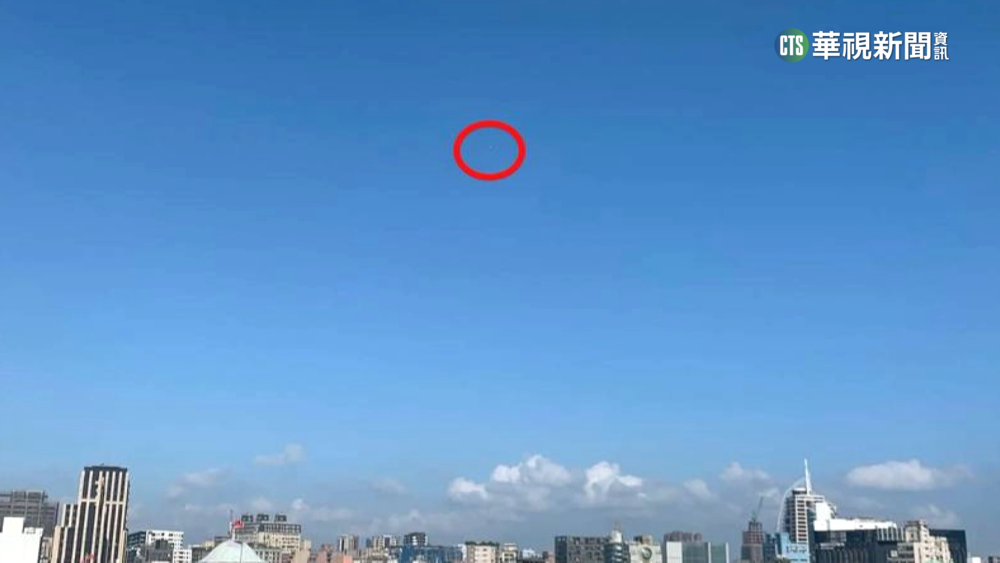 氣球曾出現總統府上空　鄭明典PO照.紐時引用