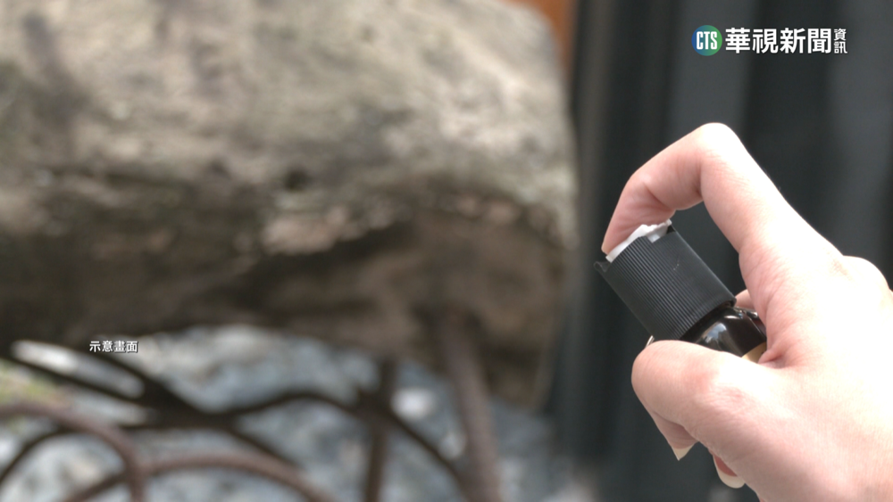 不滿鄰居太吵！女持辣椒水狂噴　5童狂哭喊痛