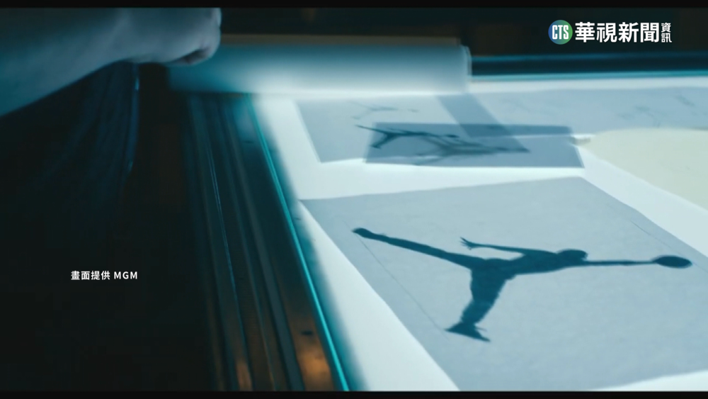 班艾佛列克自導自演「Air」　預告曝光掀熱議