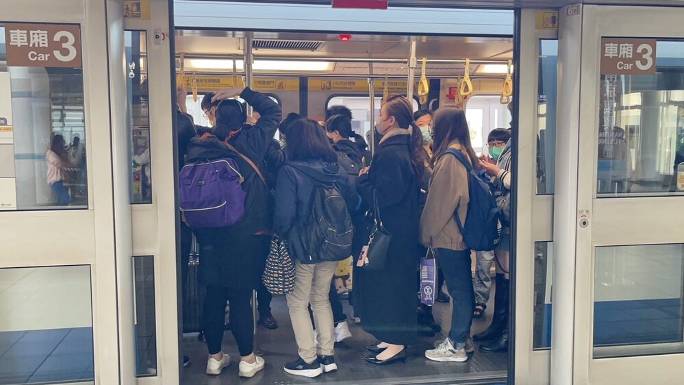 內湖通勤有救了？捷運公司提2大政策疏壅塞 尖峰每小時載客1000人