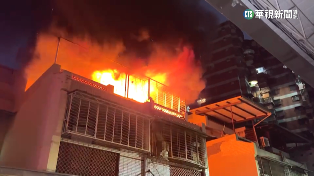 疑3樓神明廳起火　屏東民宅火警幸無人傷