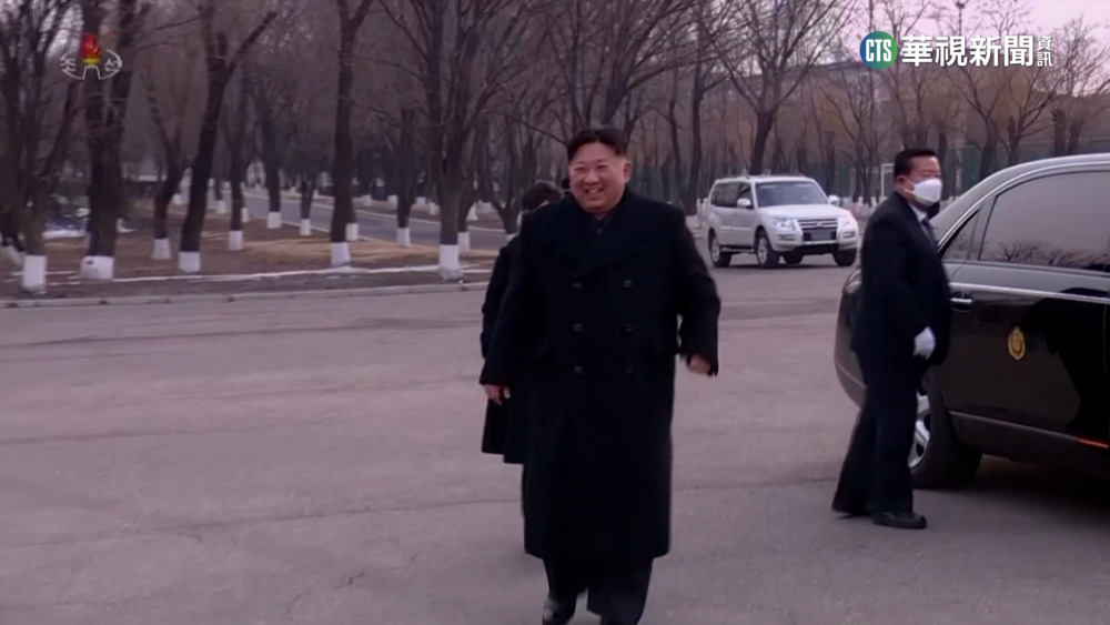 聯合國禁運漏洞？　金正恩偕愛女搭德國名車