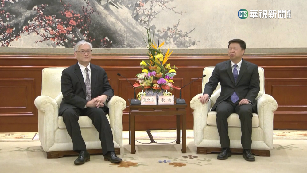 夏立言訪中高喊「九二共識」　黃暐瀚：已偏向「一國兩制」且年輕人不吃這套