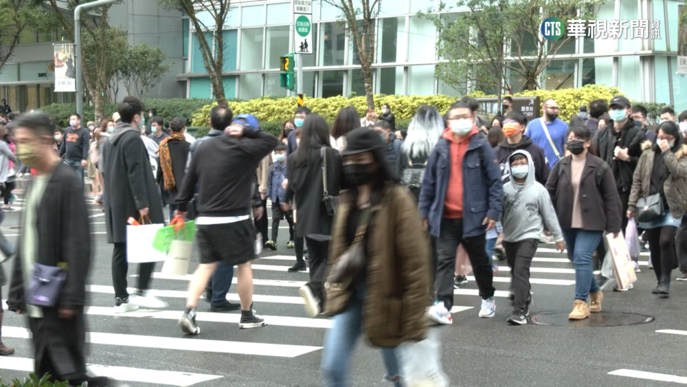 強烈大陸冷氣團南下　午後變天.周六日探9℃